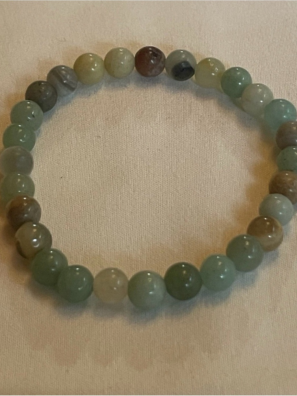 Multi-Tone Green Beaded Stretch Bracelet for Women